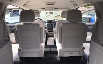 Rent  Mini Van (2016 or newer) 